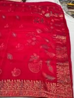 Premium Dola Silk Saree with Elegant Gold Foil Motifs, Rich Woven Border and Traditional Pallu for Festive Wear - Image 3