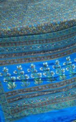 Semi Crepe Saree with Traditional Floral Border and Elegant Print - Image 3